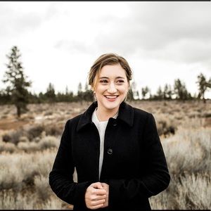 Meet your Posher, Carissa